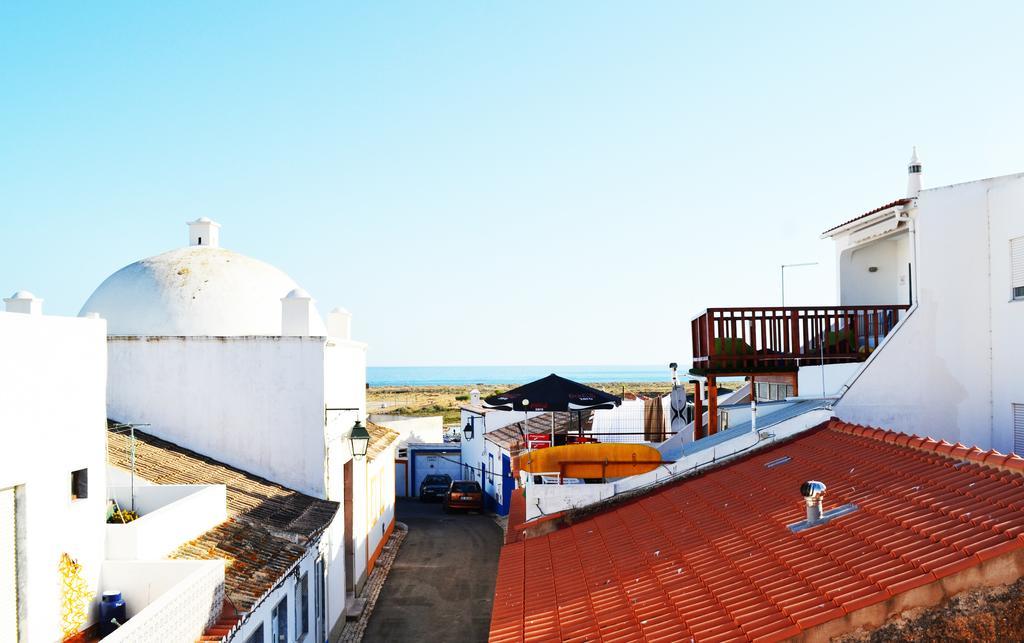 Ria Guest House Alvor Exterior photo